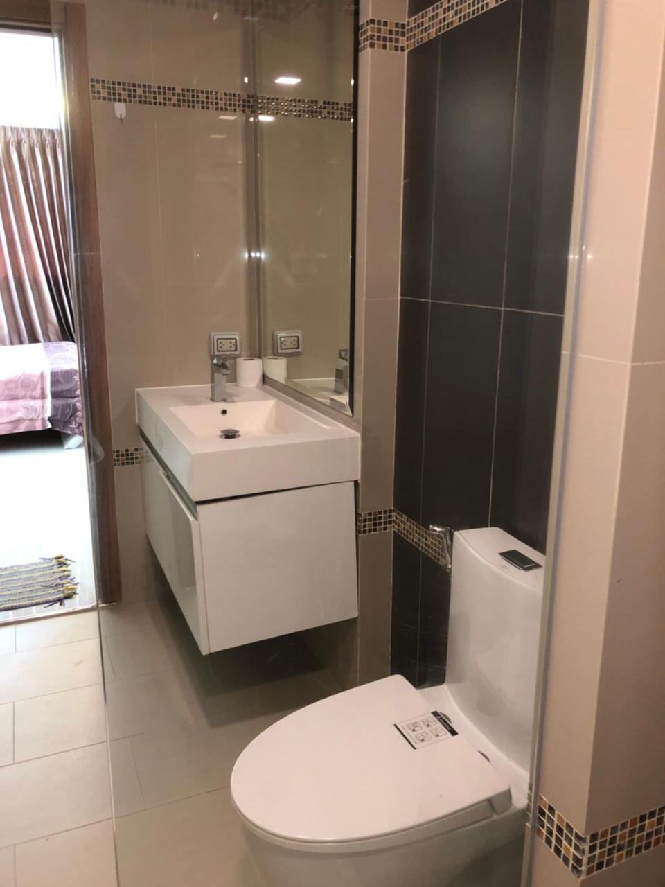 Club Royal Wongamat Apartamento Pattaya Exterior foto